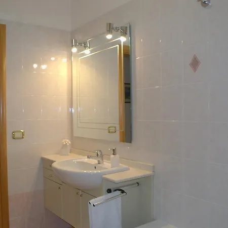 Апартаменты Casa Vacanze La Rocca Матера